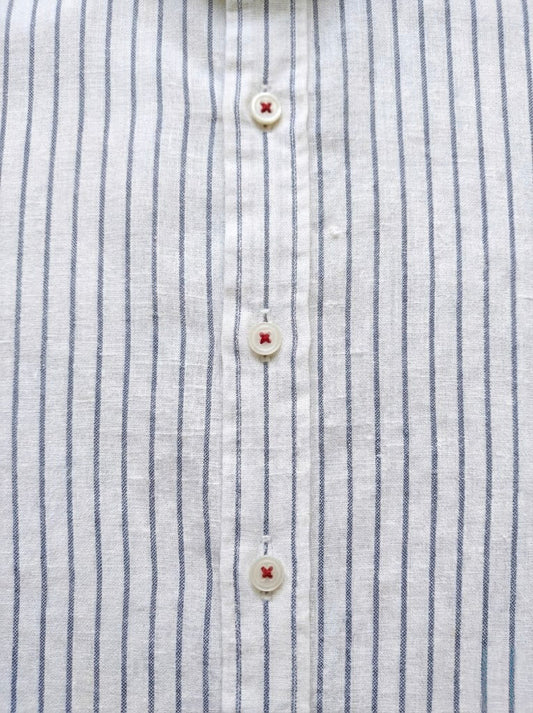 Camisa de lino (Rayas azules)