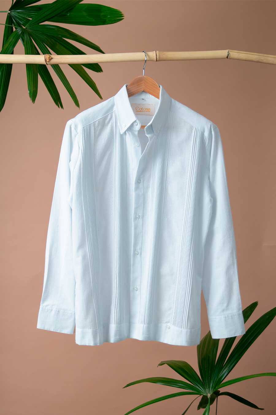 Guayabera clásica (Doble punteado)