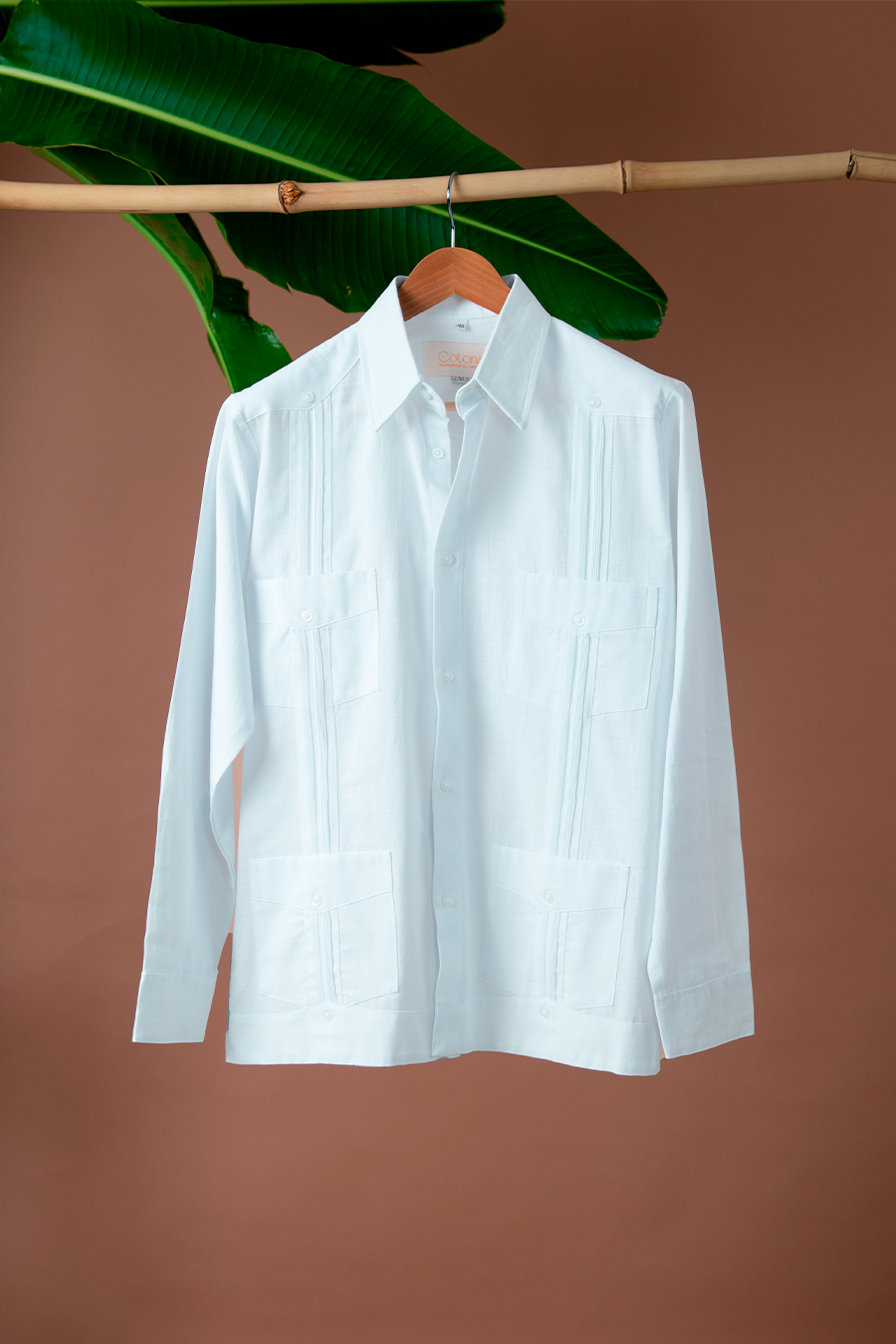 Guayabera clásica blanca (Cuatro bolsillos)