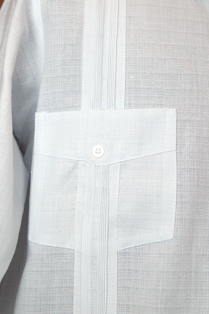 Guayabera clásica blanca (Cuatro bolsillos)