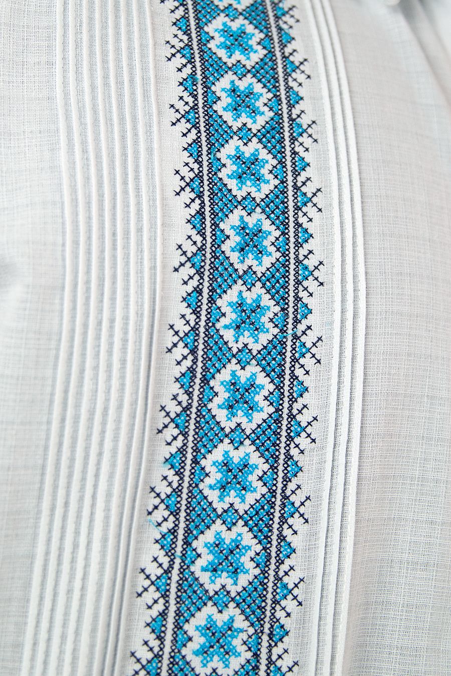 Guayabera bordada (Patrón cruzado)