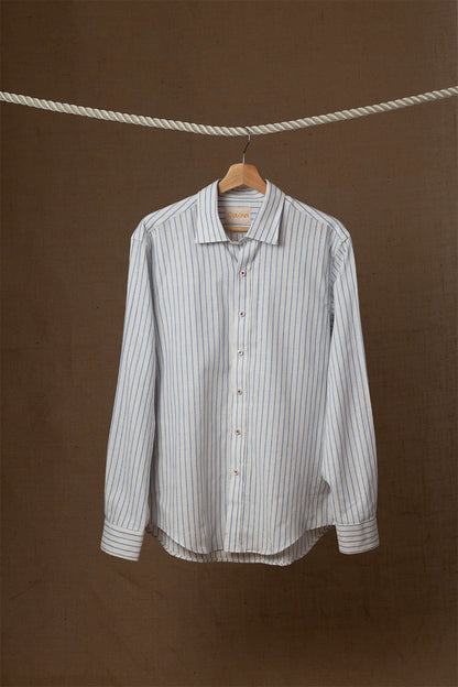 Camisa de lino (Rayas azules)