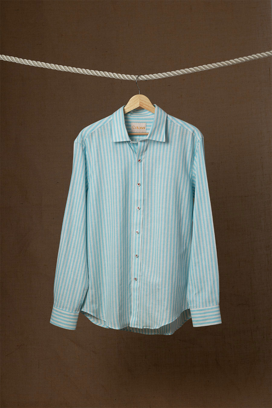 Camisa de lino (Rayas celestes)