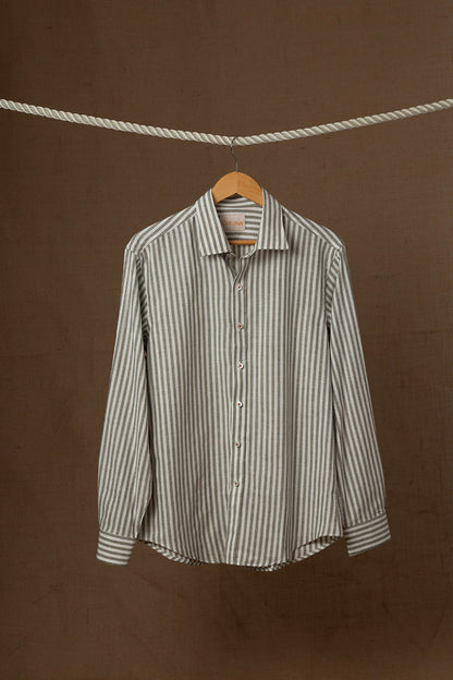 Camisa de lino (Rayas verdes)